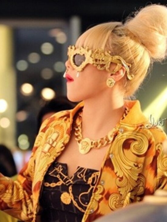 NWB Jeremy Scott x Linda Farrow Silver Antique Pearl Drop Sunglasses Limited main image 4